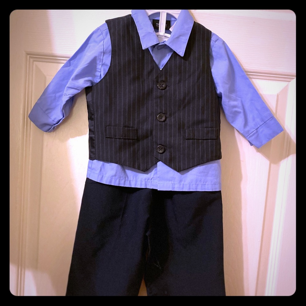 HOLIDAY EDITIONS: Baby boy dress suit